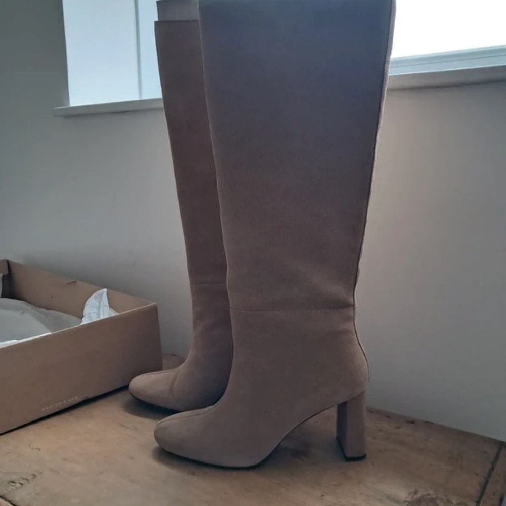Zara Beige Suede Knee-High Boots